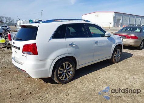 2013 Kia Sorento Sx z USA, uszkodzony, nr VIN 5XYKW4A27DG346853